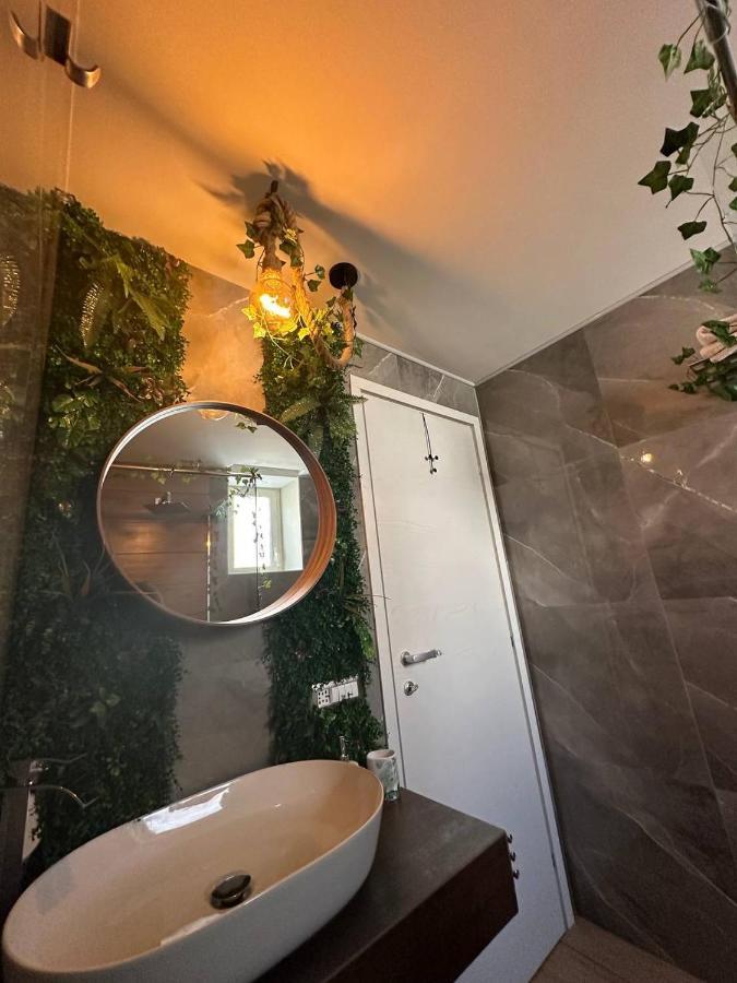 Tropical Holiday House 카타니아 외부 사진